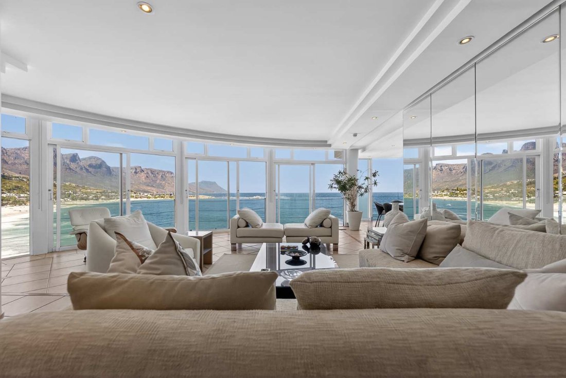 Apartment in City Centre, Cape Town, South Africa 1 - 17324666