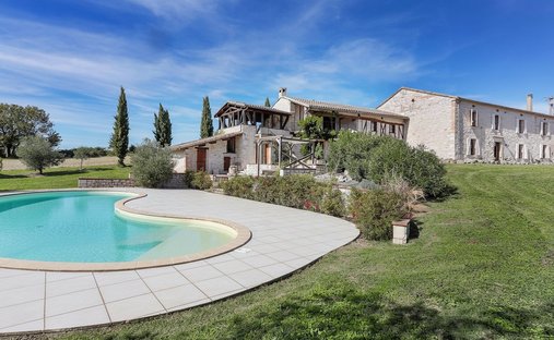 House in Castelnau-de-Montmiral, Occitania, France 1