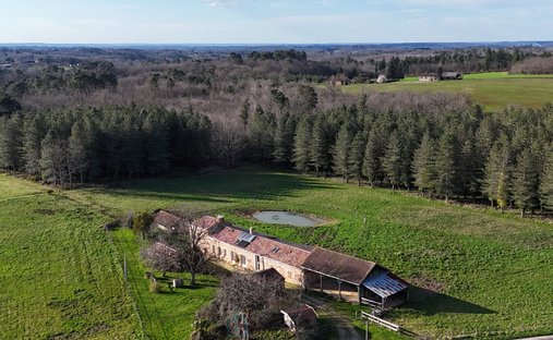 Monpazier, Nouvelle-Aquitaine, France 1