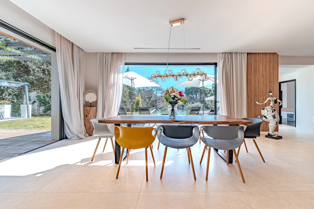 Villa in Nord, Roquefort-les-Pins, France 2 - 17308535