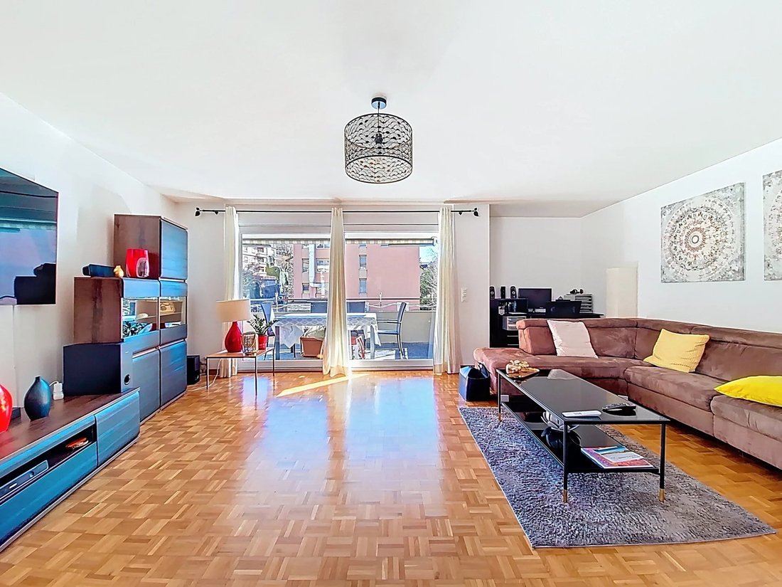 Lausanne Apartment
