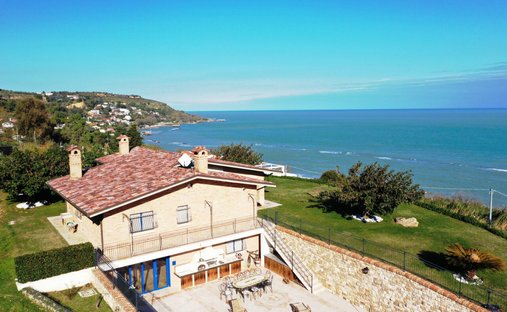 Villa a Fossacesia, Abruzzo, Italia 1