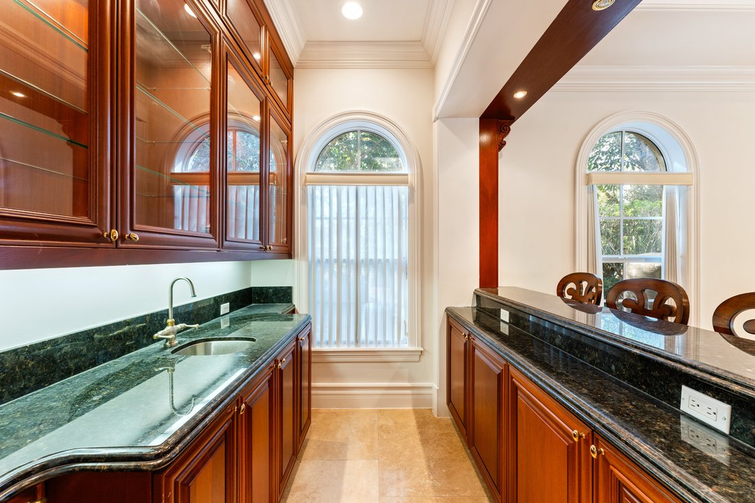 Haus in Coral Gables, Florida, Vereinigte Staaten 4 - 17325373