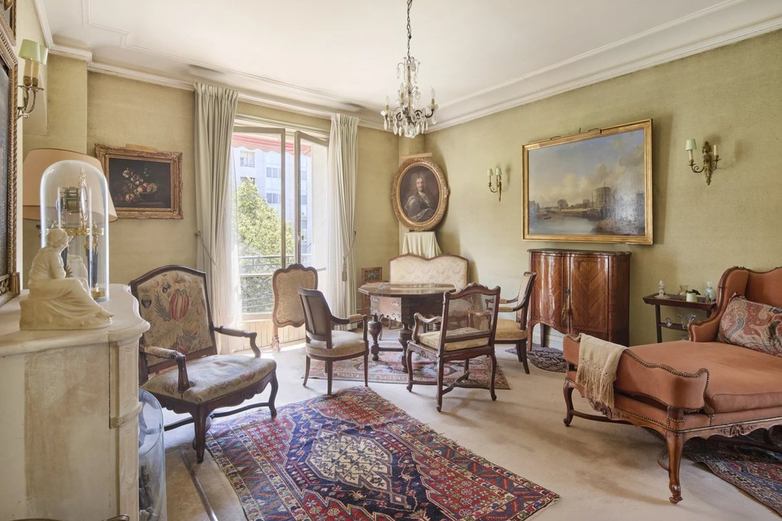 Apartment in Porte Dauphine, Paris 16e Arrondissement, Paris 5 - 17325088
