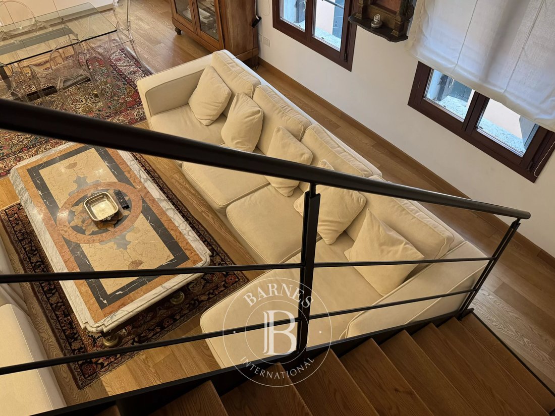 Penthouse in Saint Paul, Venice, Italy 5 - 16966846