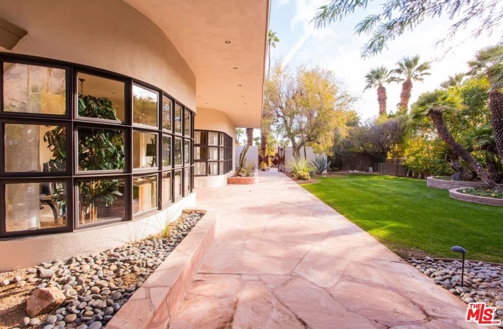 House in Palm Springs, California, United States 4 - 17329344