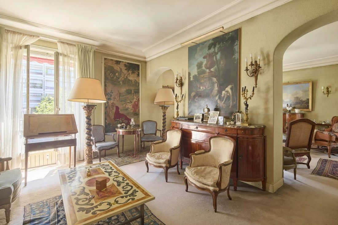 Apartment in Porte Dauphine, Paris 16e Arrondissement, Paris 2 - 17325088