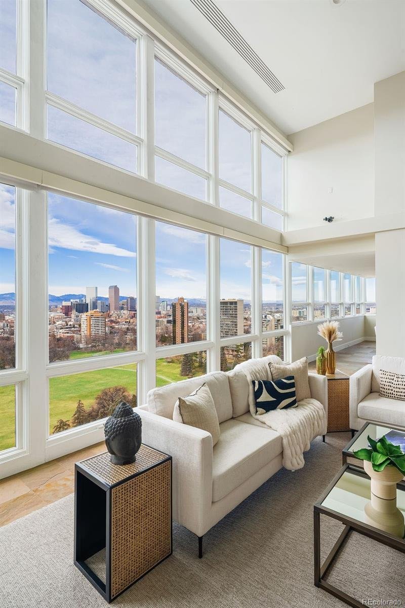 Condo in Denver, Colorado, United States 5 - 17324337