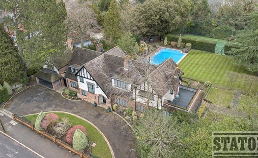 House in Barnet, England 1