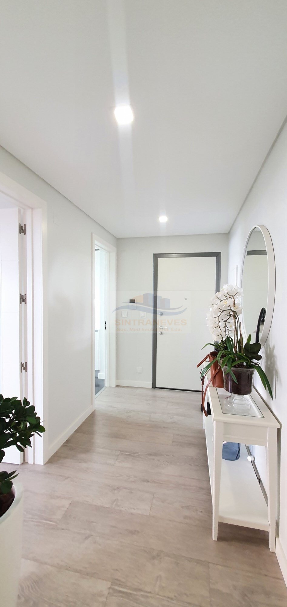 Apartment in Loures, Lisbon, Portugal 2 - 17327896
