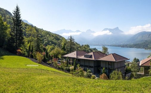 Villa a Talloires, Alvernia-Rodano-Alpi, Francia 1