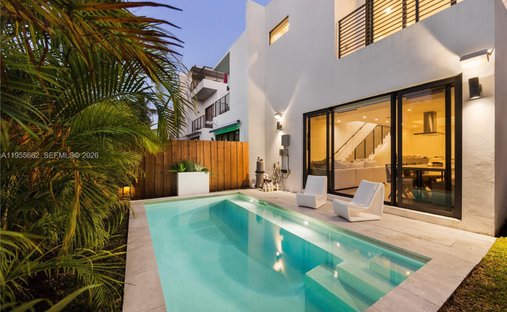 Condo in Miami, Florida, United States 1
