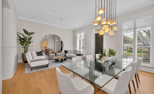 Townhouse in Coral Gables, Florida, United States 1