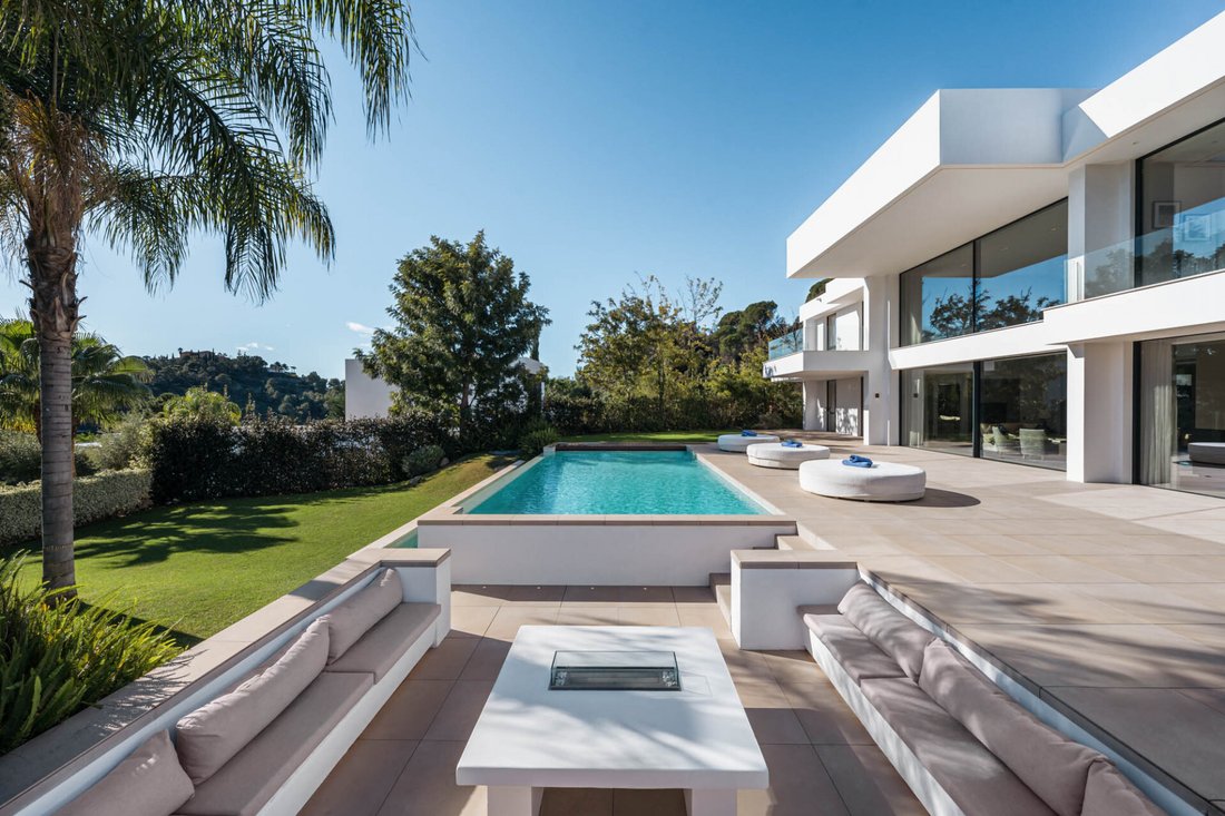 Villa in Benahavis, Andalusia, Spain 4 - 17330947