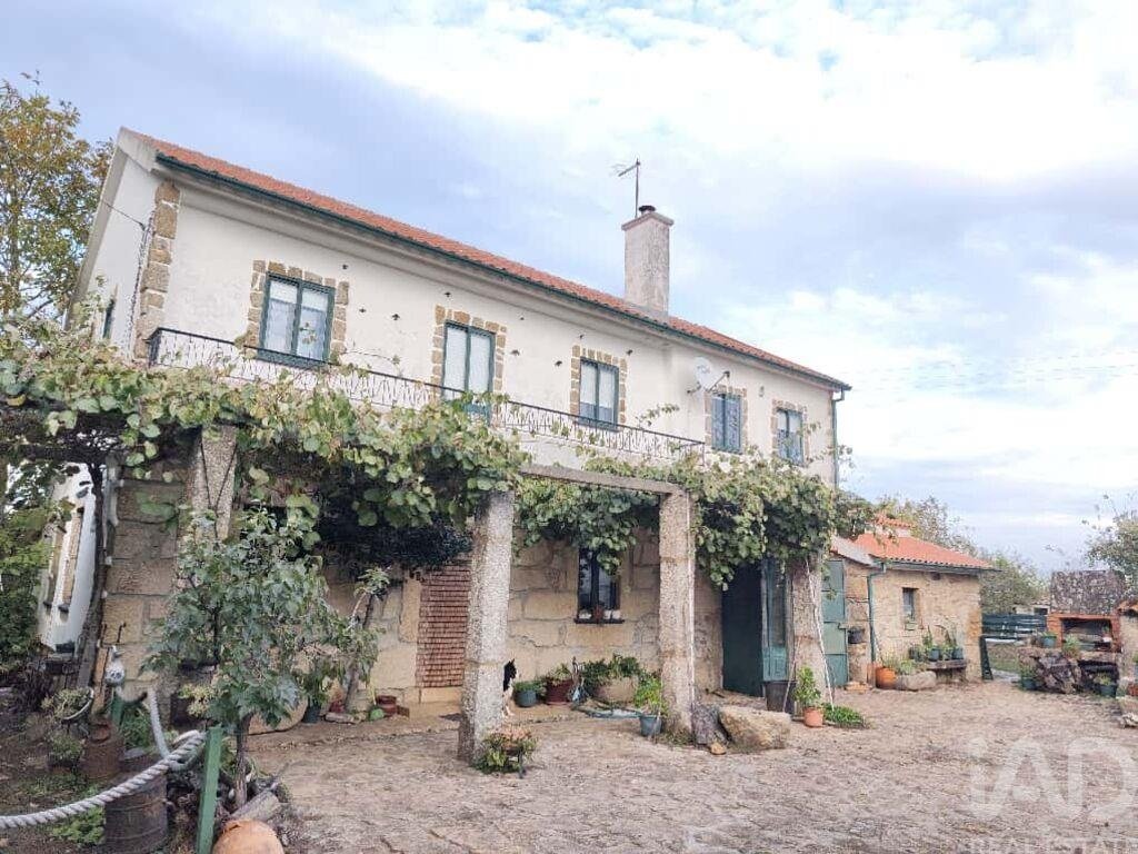 Farm Ranch in Sabugal e Aldeia de Santo Antonio, Guarda District, Portugal 1 - 17330389