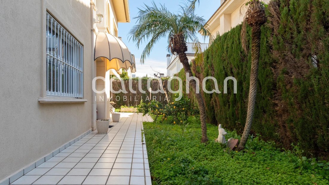 Villa in Gandia, Valencian Community, Spain 3 - 17329521