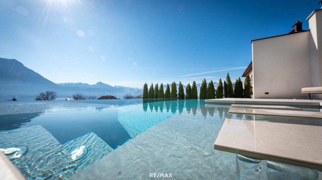 Architektonisches Juwel Mit Seeblick – Einzigartiges Wohnerlebnis Am Traunsee