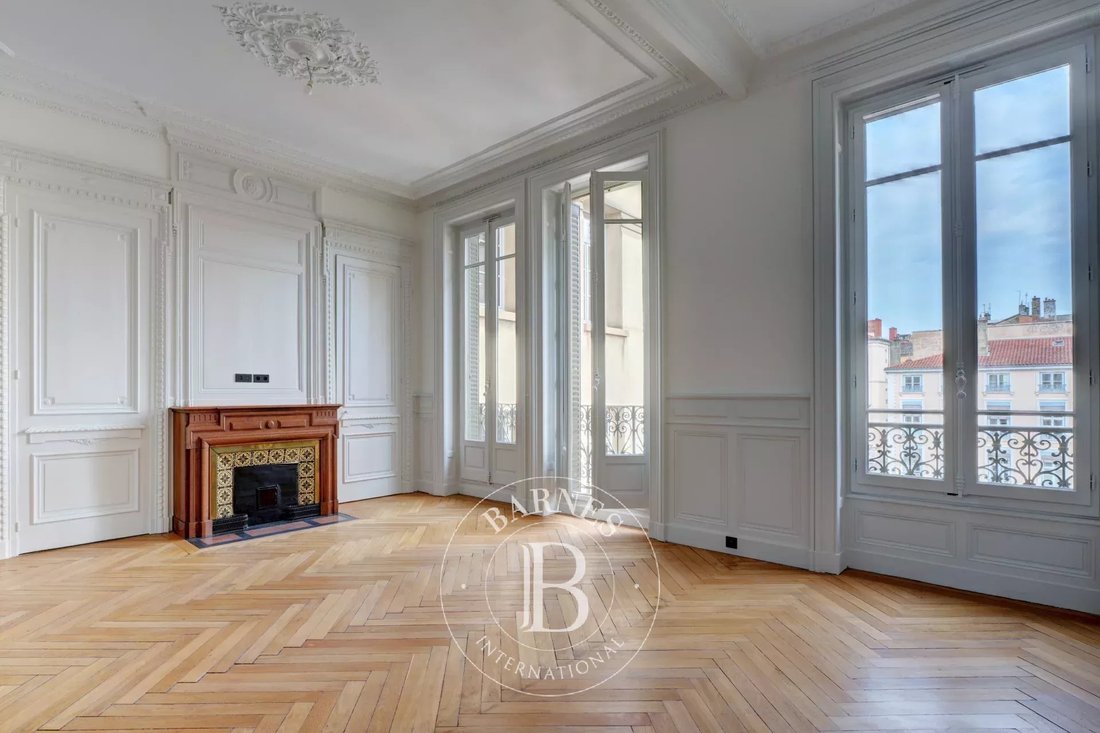 Apartment in Bellecour-Ainay, Lyon 2e Arrondissement, Lyon 4 - 17327973