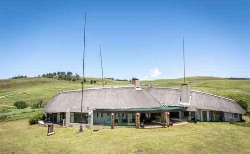 Farm Ranch in Fort Nottingham, KwaZulu-Natal, South Africa 1