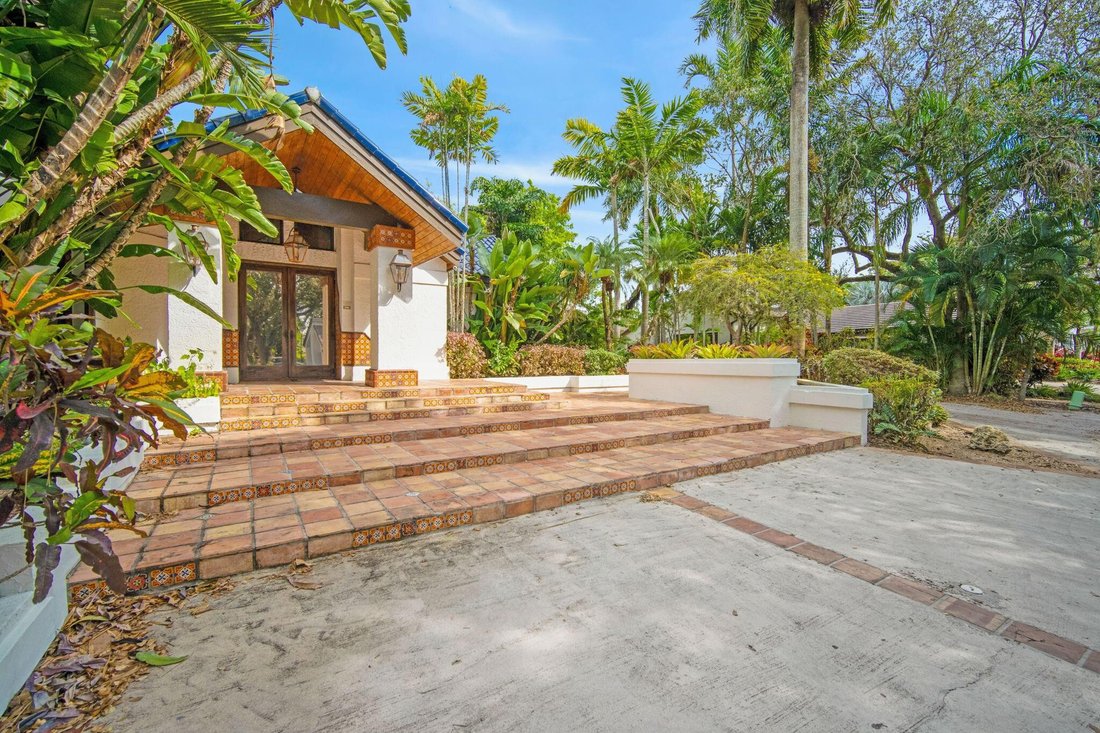 House in Hollywood, Florida, United States 2 - 17327389
