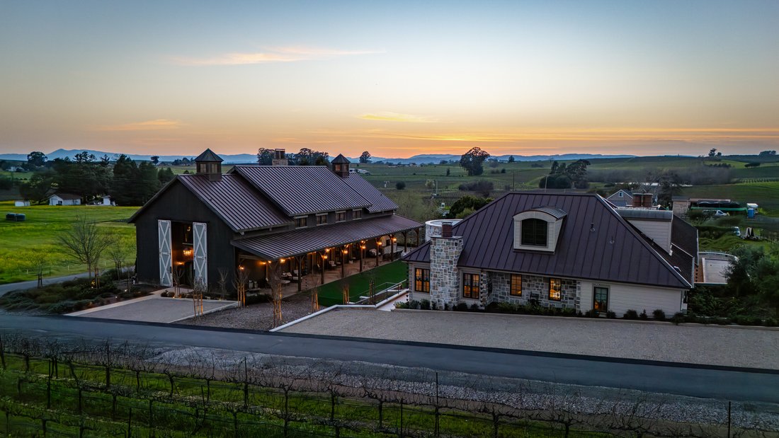 Napa, California, United States 3 - 17328730