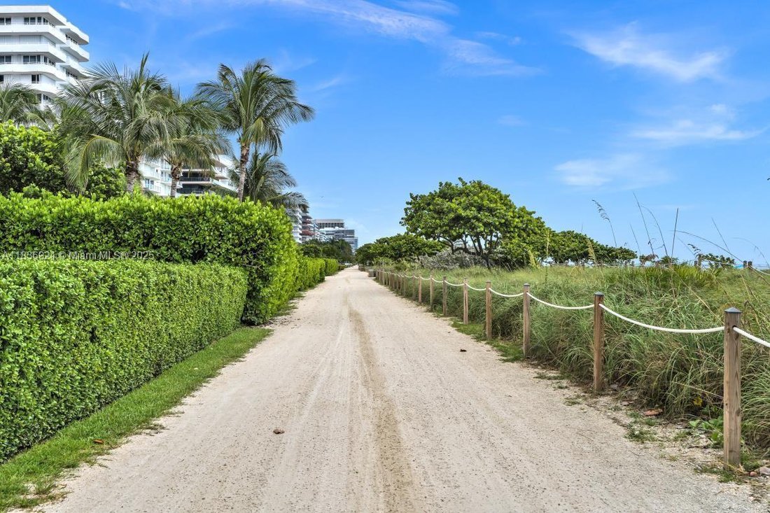 Condominio a Bal Harbour, Florida, Stati Uniti 2 - 17328958