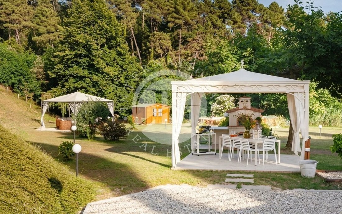 Villa in Camaiore, Tuscany, Italy 3 - 17324887