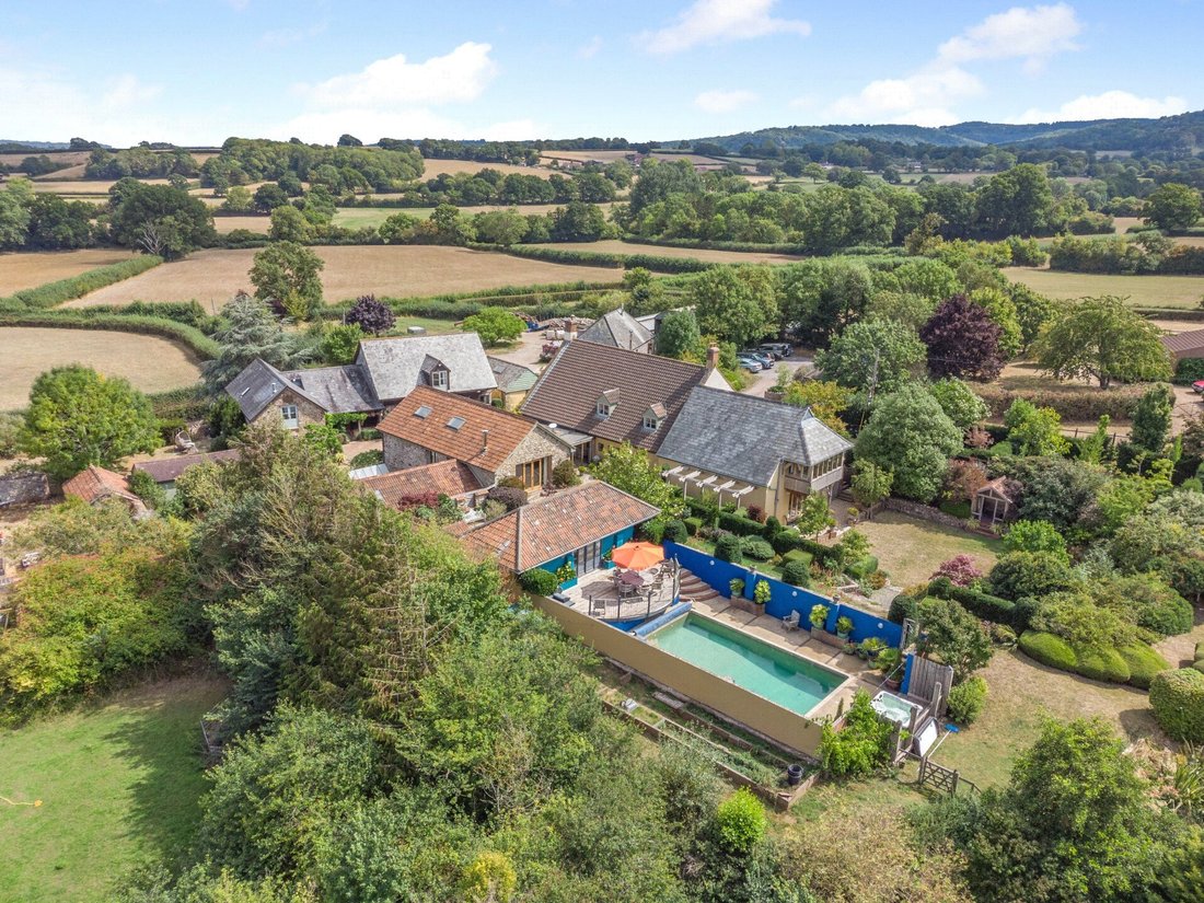 Somerset, England 1 - 17329415