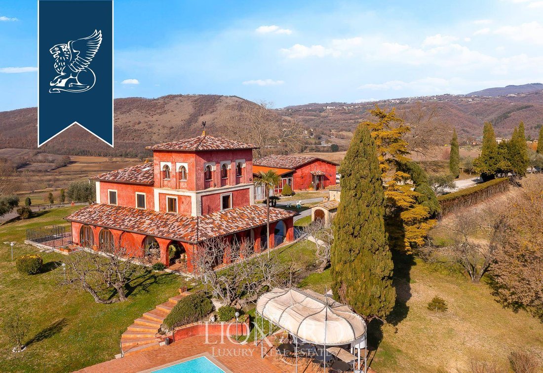 Villa in Rivodutri, Lazio, Italy 1 - 17327913