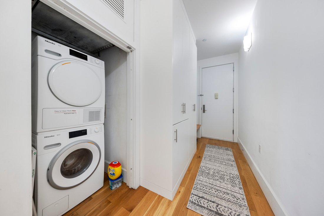 Condo in Jersey City, New Jersey, United States 4 - 17329368
