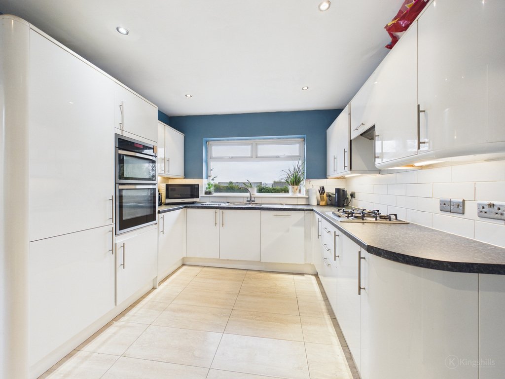 House in High Wycombe, England 3 - 17325246