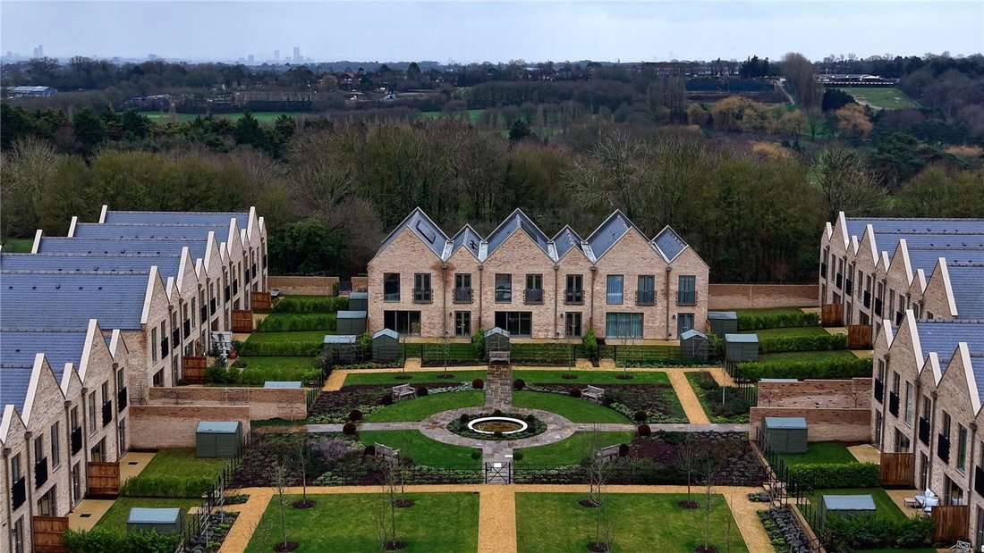 House in Oakwood, Enfield, England 1 - 17329389