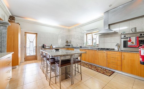 Villa a Aguas Santas e Moure, Braga, Portogallo 1