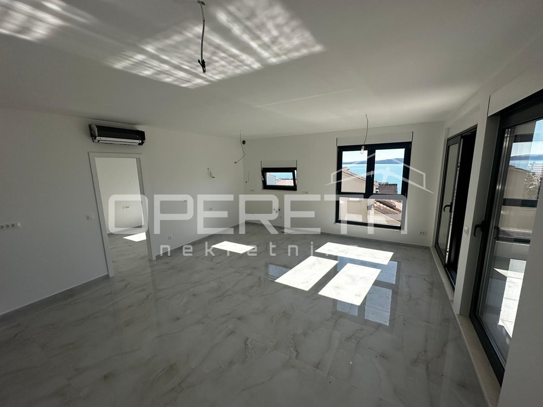 Apartment in Okrug Gornji, Split-Dalmatia County, Croatia 2 - 17327707