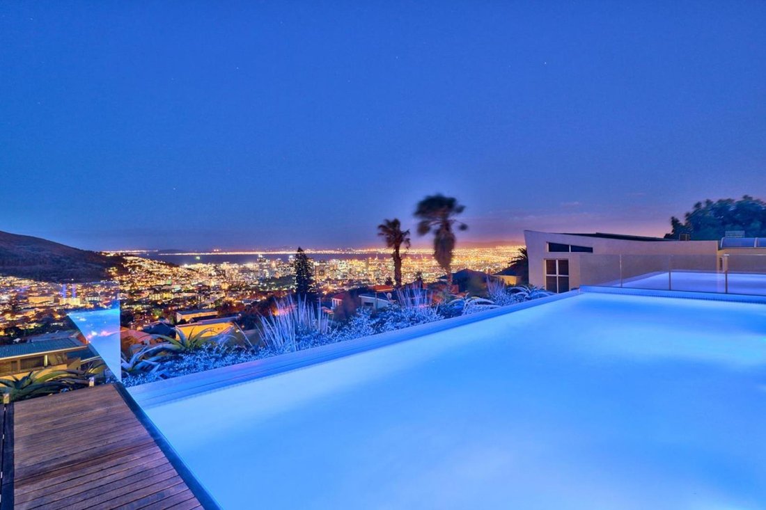 House in City Centre, Cape Town, South Africa 2 - 17324690