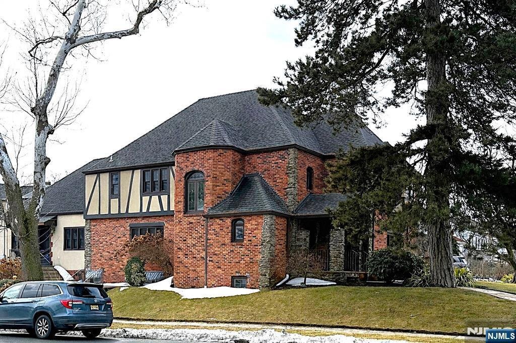 House in Kearny, New Jersey, United States 1 - 17325750