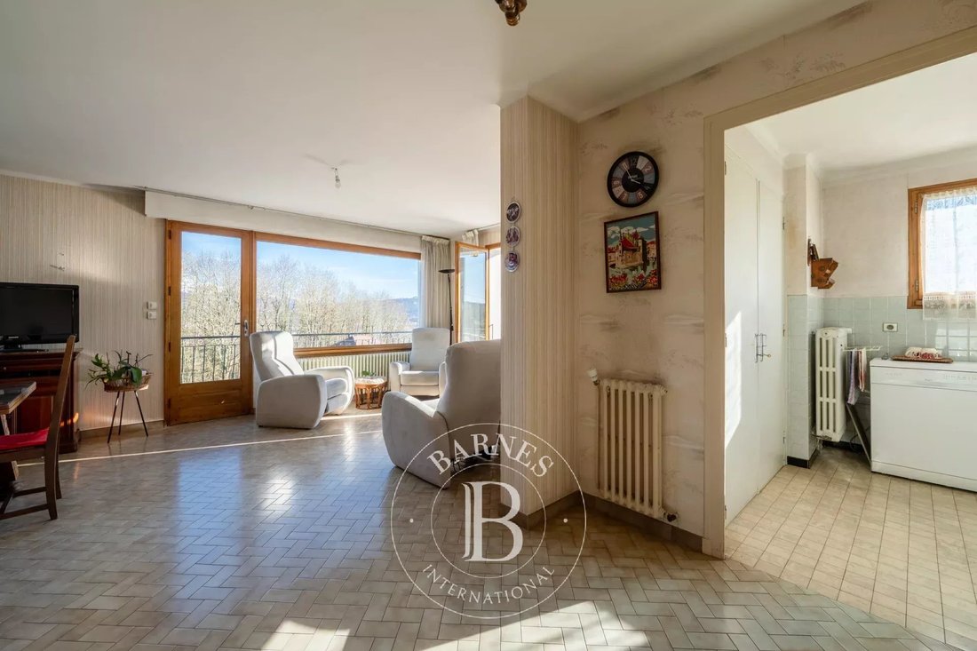 Estate in Épagny Metz-Tessy, Auvergne-Rhône-Alpes, France 4 - 17326611