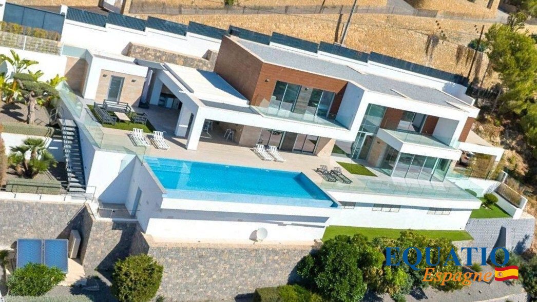 Villa in Calp / Calpe, Valencian Community, Spain 5 - 17328581