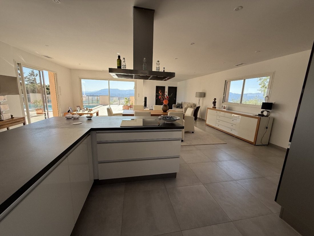 Villa in Carlencas-et-Levas, Occitania, France 3 - 17326976