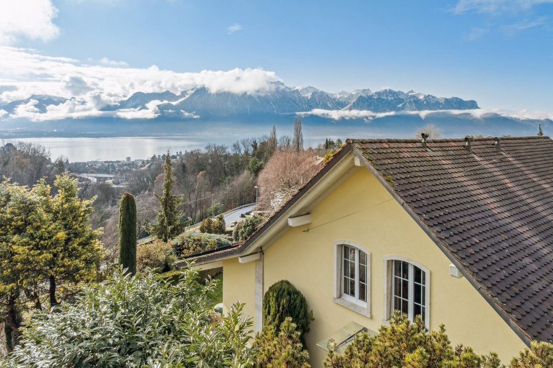 Timeless Charm For This Detached Villa