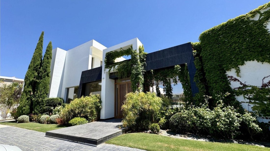 Villa in Estepona, Andalusia, Spain 4 - 17330942