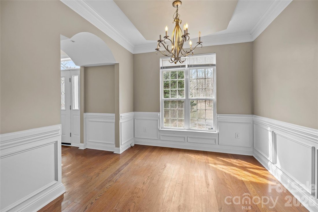 House in Fairview, North Carolina, United States 5 - 17325004