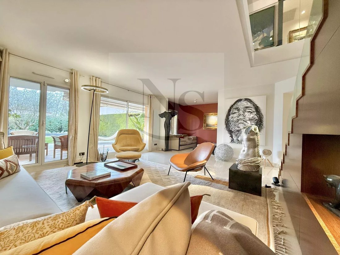 Apartment in Comtale-Cente-Cours Mirabeau, Aix-en-Provence, France 5 - 17327724