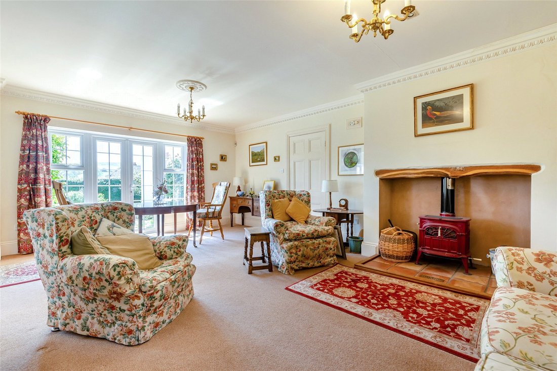 House in Wootton Courtenay, England 5 - 17329394