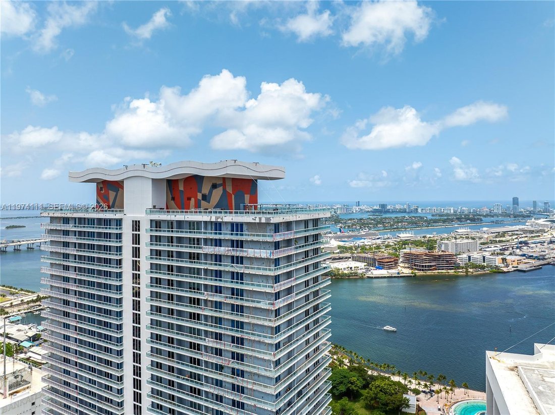 Condo in Miami, Florida, United States 4 - 17326347