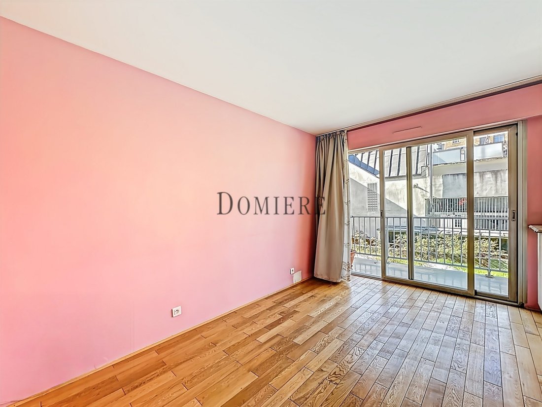 Apartment in Amiraux-Simplon-Poissonniers, Paris 18e Arrondissement, Paris 3 - 17328537