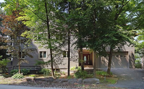 House in Perth, Ontario, Canada 1