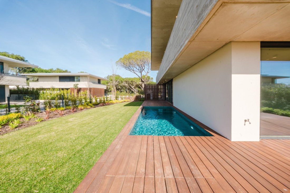 Villa in Cascais e Estoril, Lisbon, Portugal 2 - 17329492