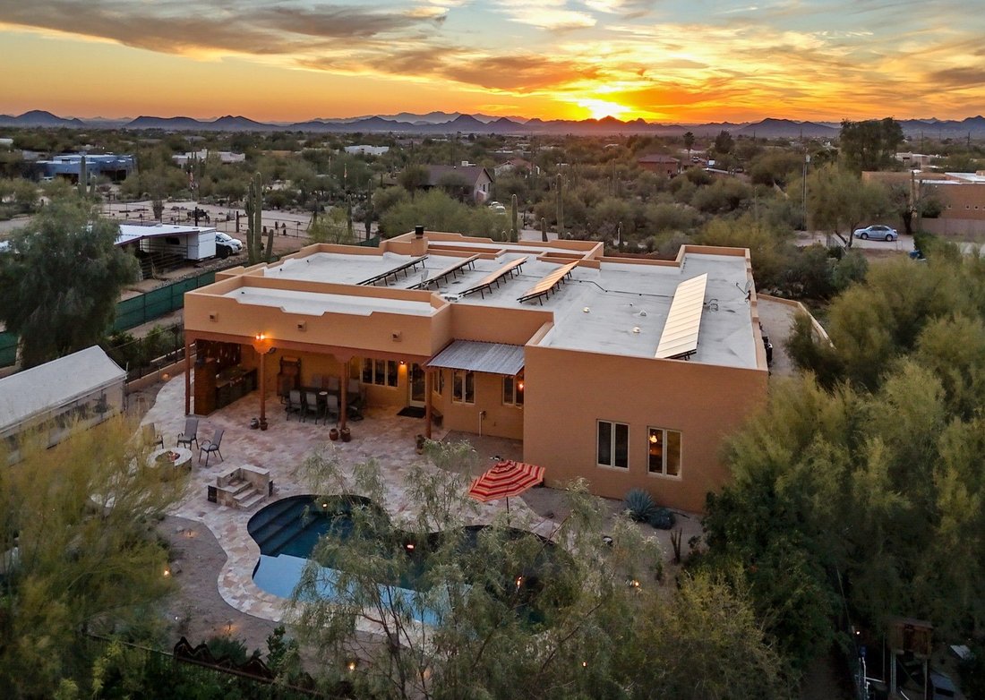 Carefree, Arizona, United States 2 - 17329784