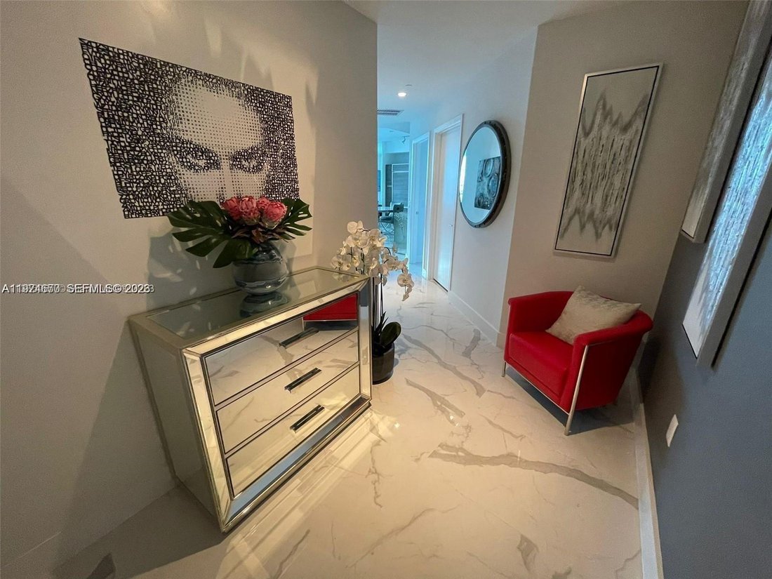 Condo in Miami, Florida, United States 4 - 17326363